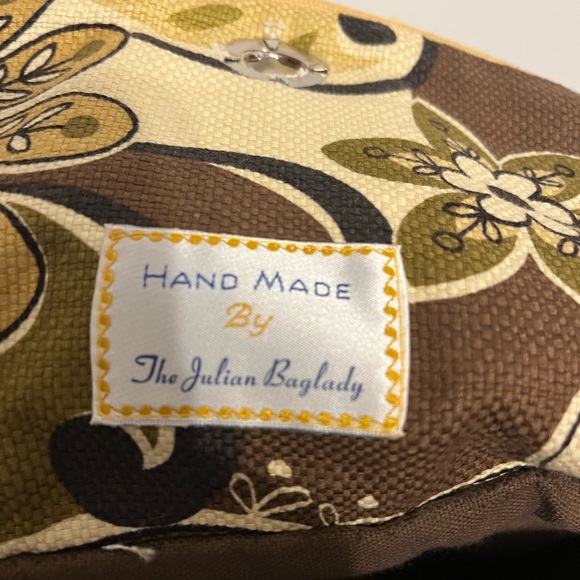 The Julian bag lady handmade handbag. - Picture 3 of 9